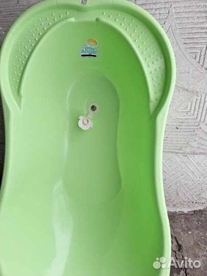 Ванночка для купания новорожденного