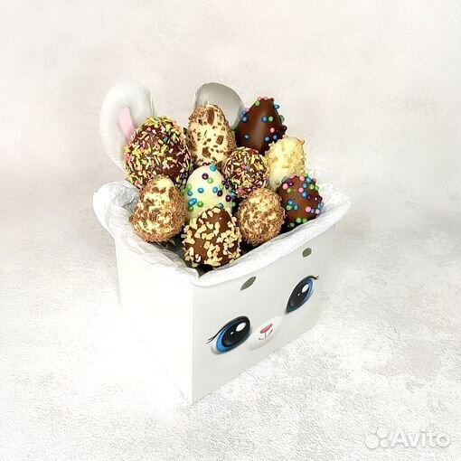 Клубника в шоколаде, детский подарок