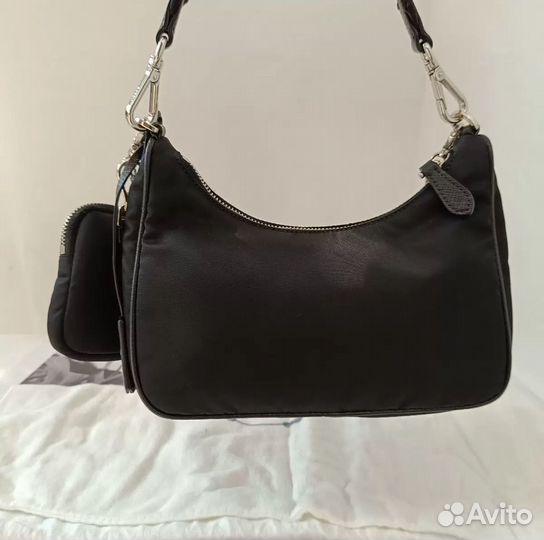 Сумка prada hobo re-edition