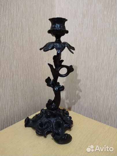Каслинское литьё, подсвечник