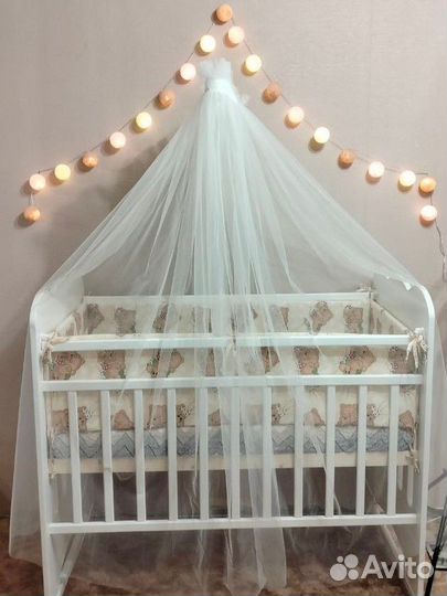 Балдахин с держателем белый