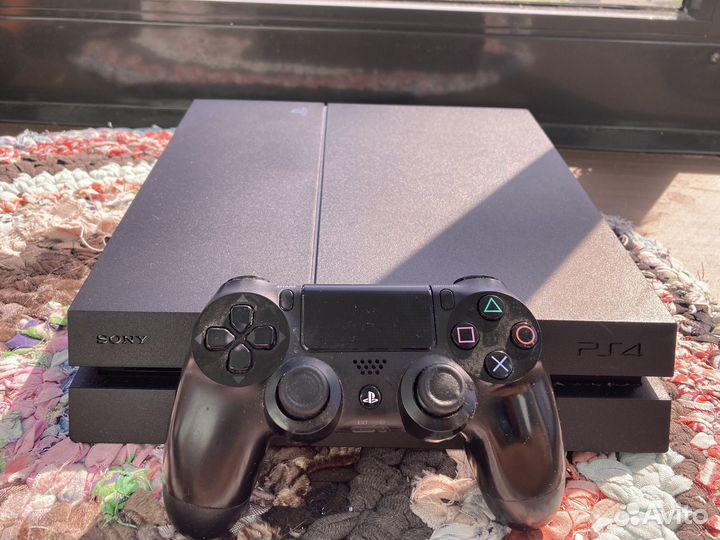 Sony playstation 4