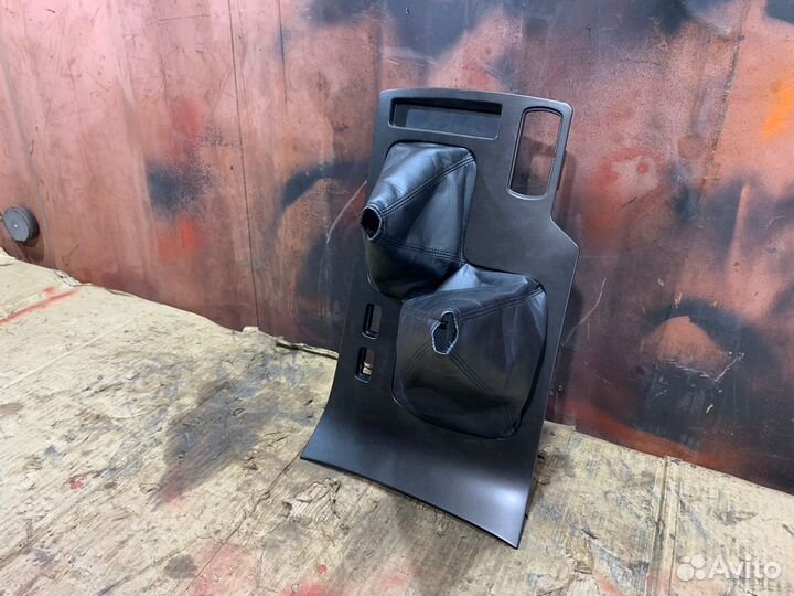 Накладка МКПП Toyota land cruiser 100 99г