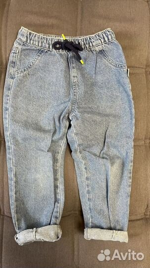 Джинсы бананы