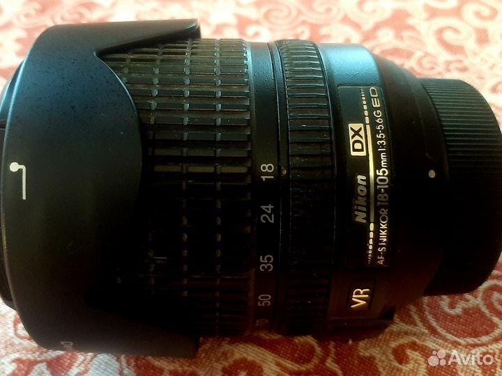 Объектив Nikon 18-105VR