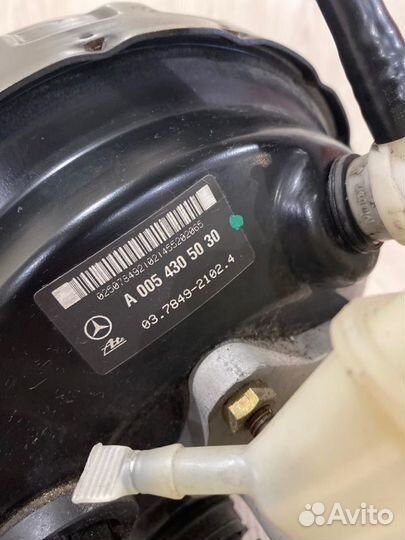 Вакуумный усилитель тормозов Mercedes Benz C230