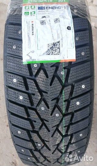 DoubleStar DW01 215/55 R18 95T