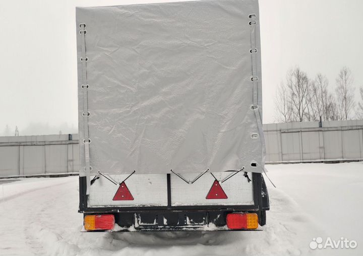 Автоприцеп для легкового авто