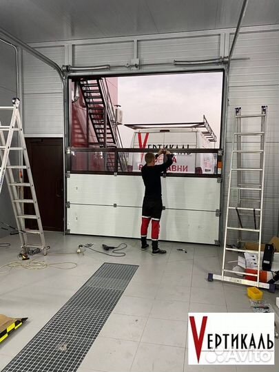 Ворота секционные промышленные