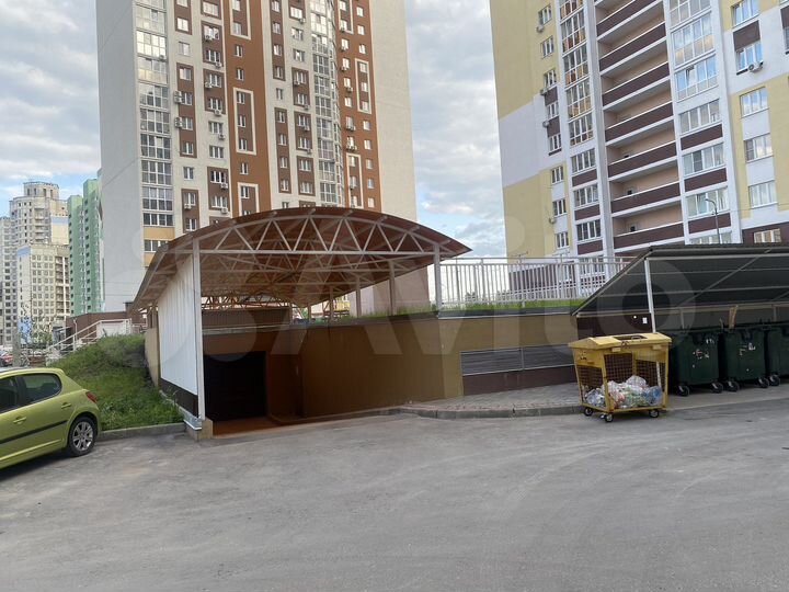 Машиноместо, 13 м²
