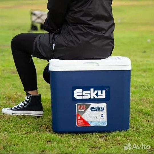 Изотермический контейнер Esky на 33 литра
