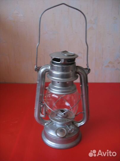 Лампа керосиновая 