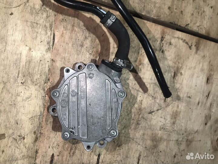 Вакуумный насос Bmw e90 n46 b20