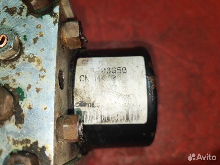 Блок насос ABC Geely Mk седан 1.5 2008