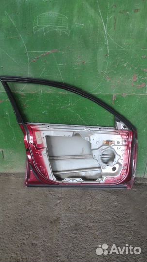 Дверь боковая передняя левая Nissan Primera P 12