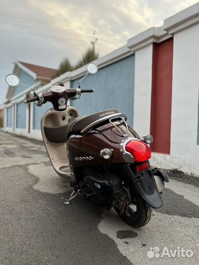 Скутер Honda Giorno/Скутер Хонда Джорно