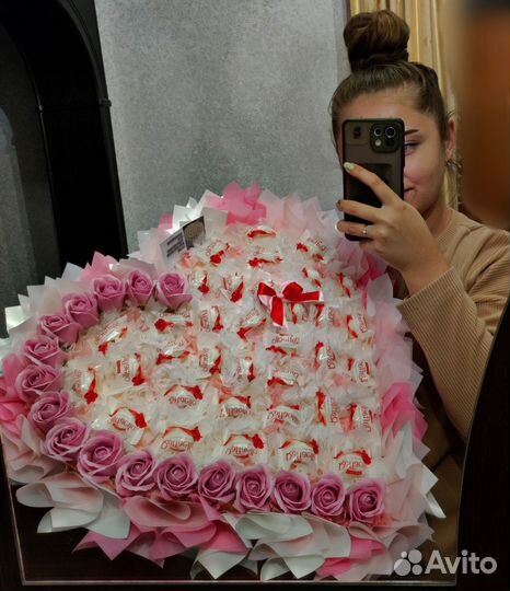 Сладкий подарок