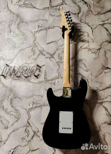 Электрогитара Rocket Stratocaster