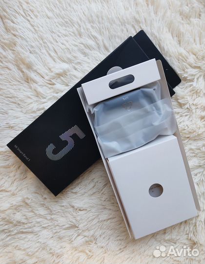 Продаю фитнес браслет Mi Smart Band 5 (новый)
