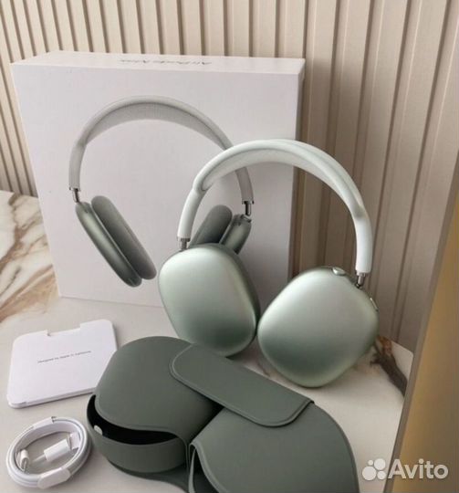 AirPods Max Green