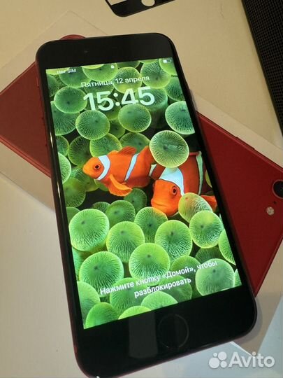iPhone 8, 64 ГБ
