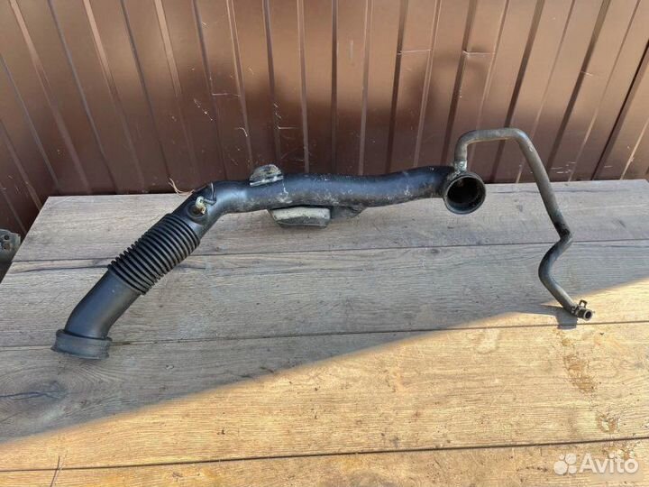 Патрубок дроссельной заслонки Opel Vectra 1.6