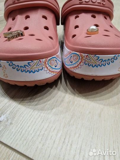 Crocs сабо женские м5w7 оригинал