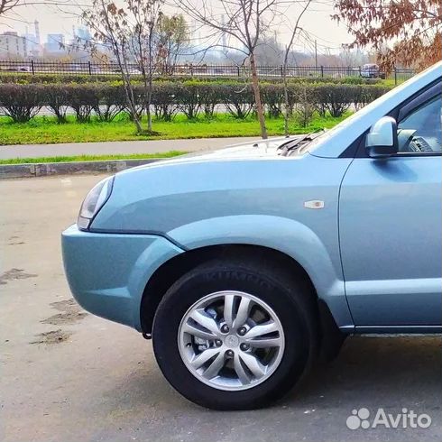 Крыло переднее левое в цвет Hyundai Tucson 1