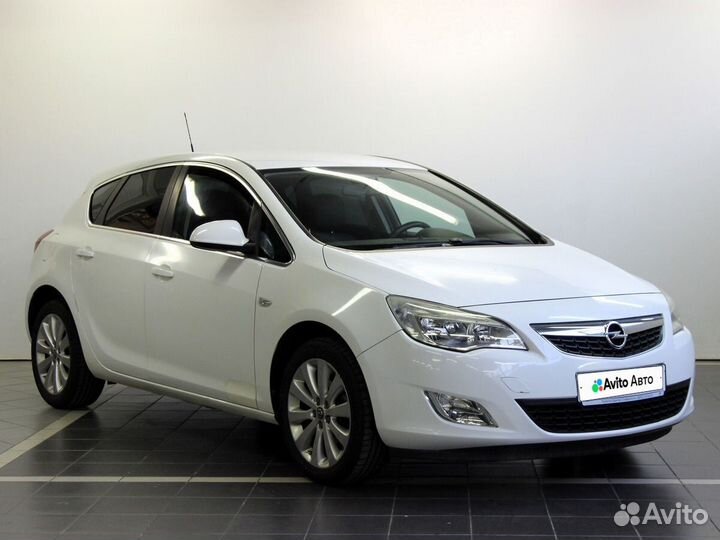 Opel Astra 1.6 AT, 2011, 174 000 км