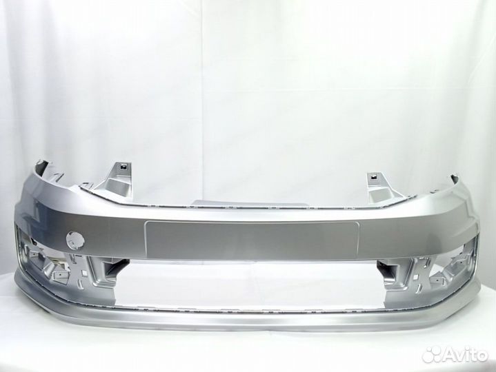 Бампер передний VW Polo 2015-2020 цвет серебристый