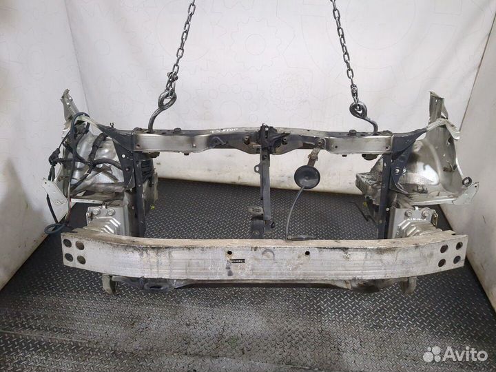 Рамка передняя Toyota Corolla Verso, 2006