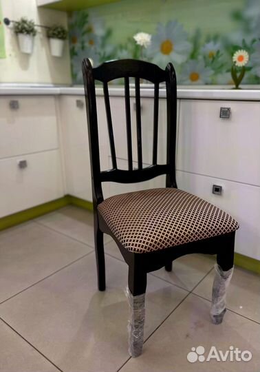 Стулья деревянные