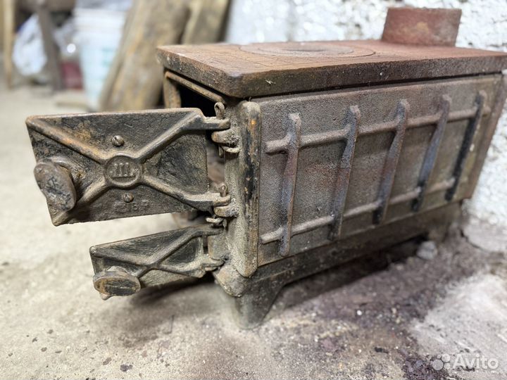 Печь буржуйка чугунная разборная СССР