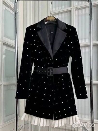 Пакет нереально красивой одежды 46