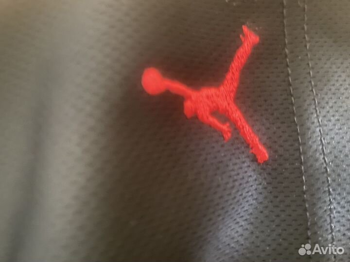 Шорты спортивные