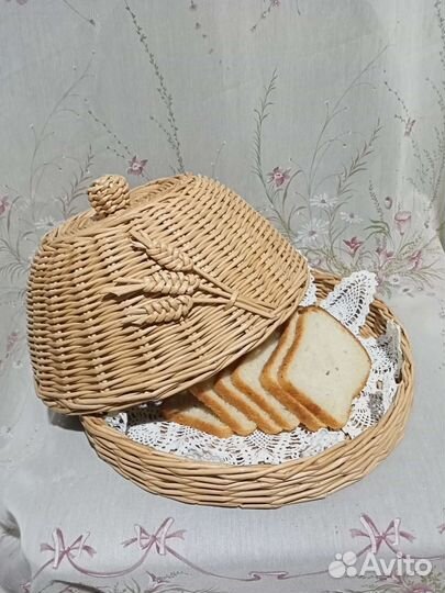Хлебница плетеная