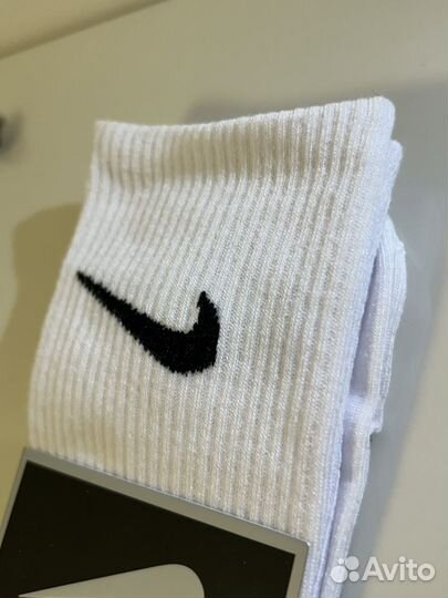 Носки nike высокие белые