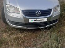 Volkswagen Touran 1.9 MT, 2008, 202 000 км, с пробегом, цена 850 000 руб.