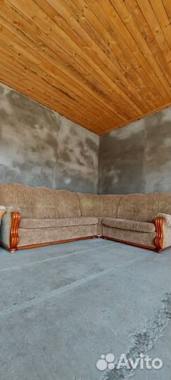 Диван и кресло