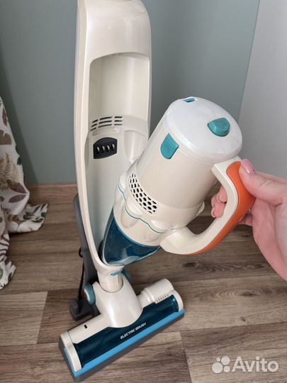 Пылесос Vitek 100 w