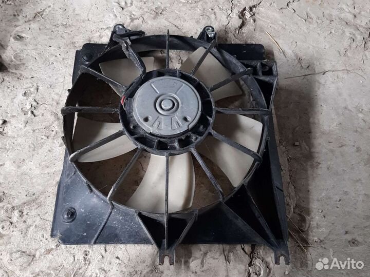 Вентилятор радиатора Honda Accord 7