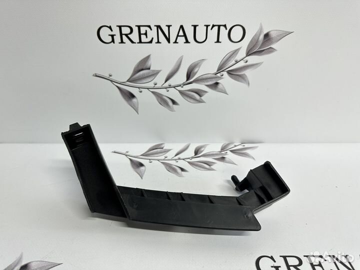 Кронштейн под фару левый mazda 6 gh