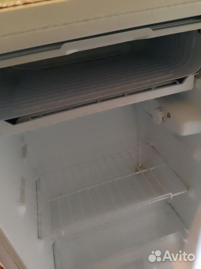Холодильник бу маленький
