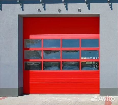 Секционные ворота