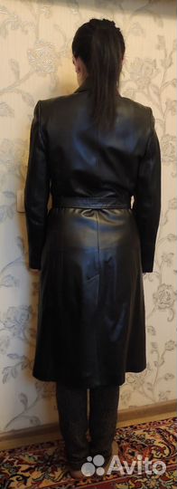 Кожаный плащ 40 р-р