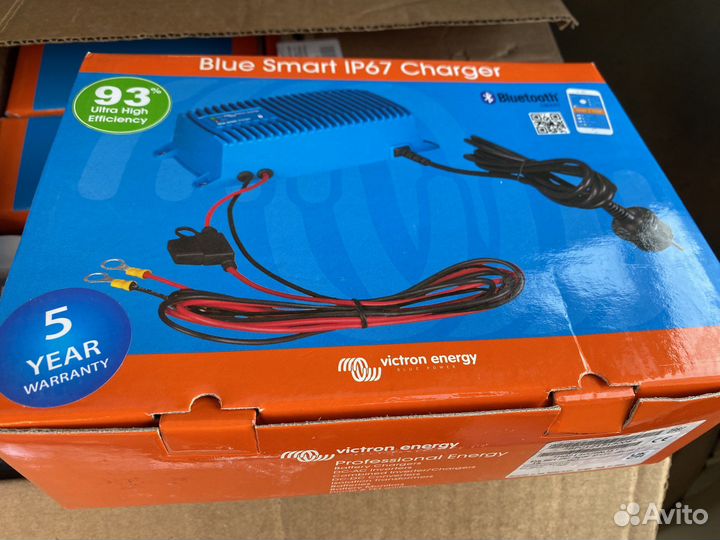 Victron Energy Blue Smart ip67 24/12