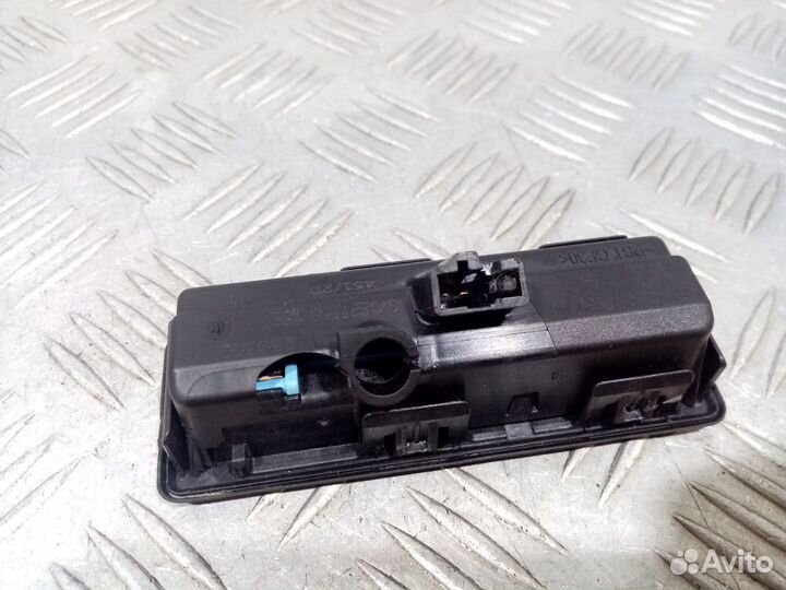 Б/У Кнопка открывания багажника#001