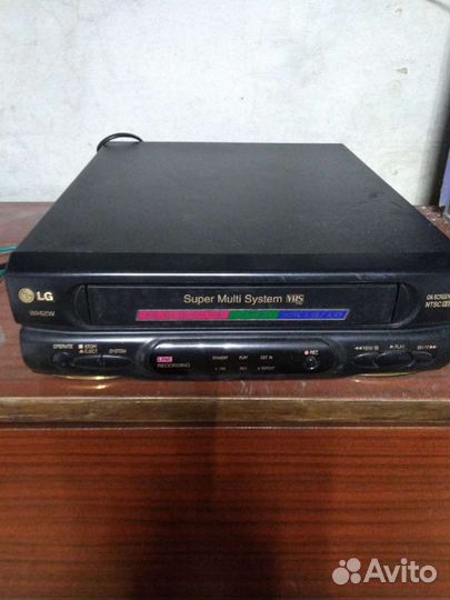 Видео магнитофон