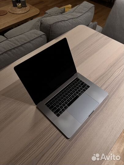 Apple MacBook Pro 15