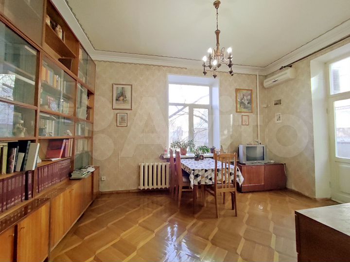 3-к. квартира, 64 м², 2/6 эт.